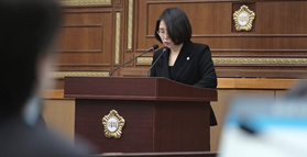 마포구 소나무 기부 의혹…장정희 구의원 “절차 전반에 중대한 하자 기사 이미지